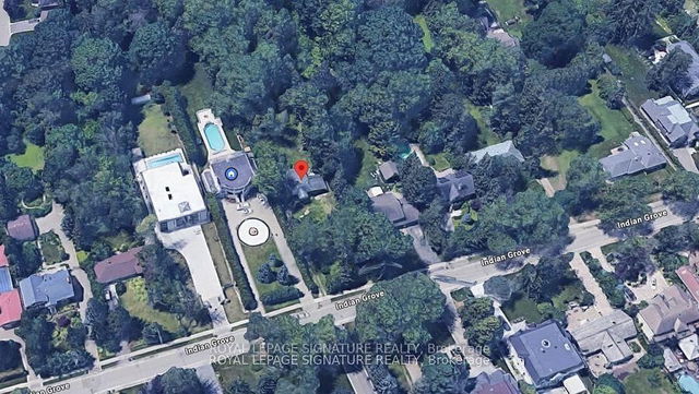 1426 Indian Grove