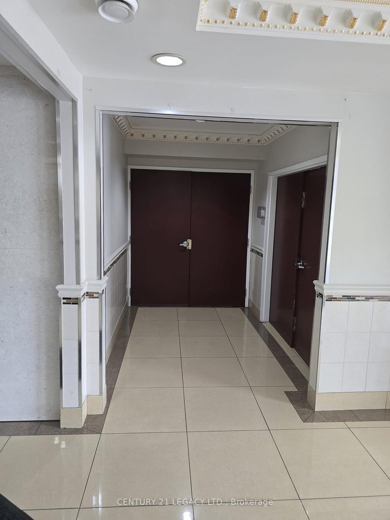 306 - 7405 Goreway Dr, Mississauga, L4T 0A3 | Image 3