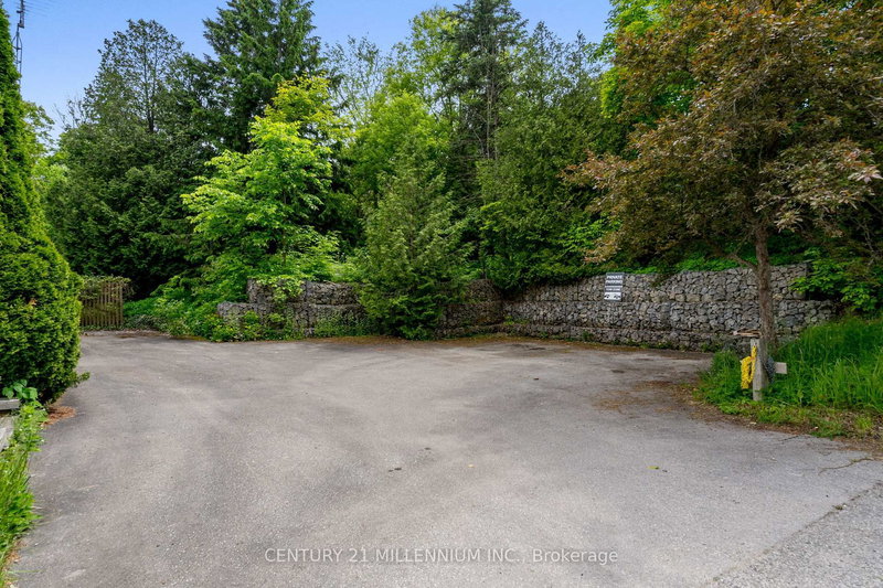 815 Forks Of The Credit Rd, Caledon, L7K 0E7 | Image 3