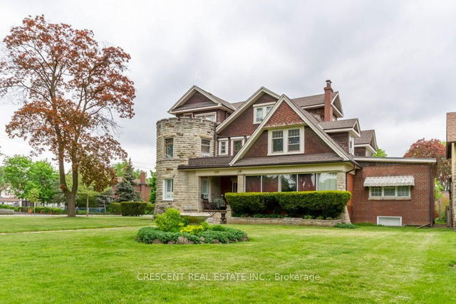 2A - 180 Queens Drive