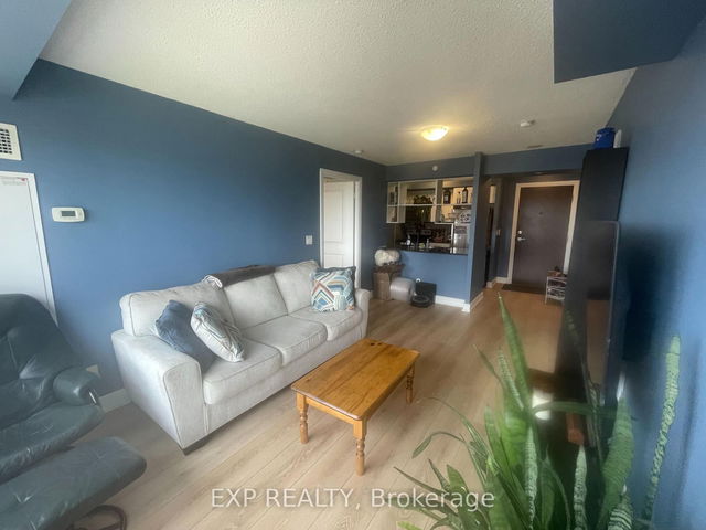507 - 6 Eva Road