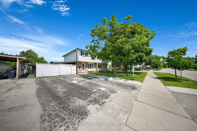 34 Greenbriar Road