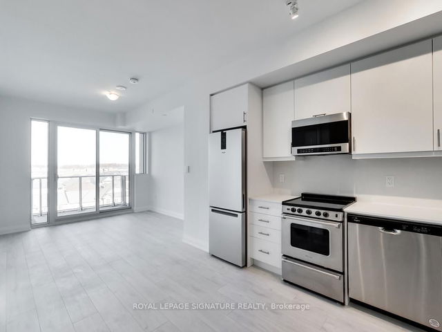 603 - 412 Silver Maple Road