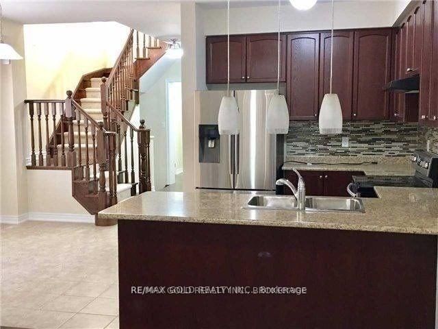 7 Vinewood Rd, Caledon, L7C 4A9 | Image 3