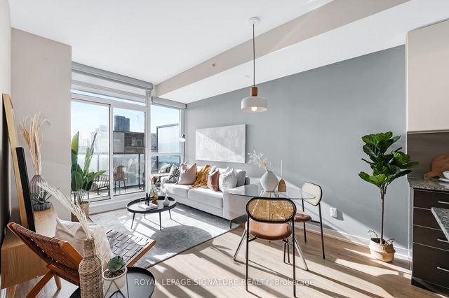 403 - 8 Fieldway Road