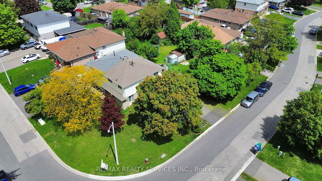 29 Gulliver Crescent