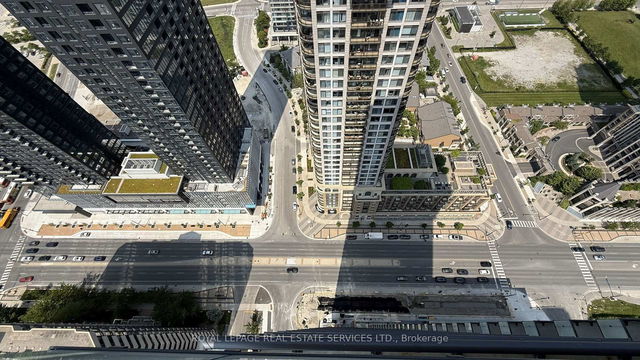 4611 - 430 Square One Drive