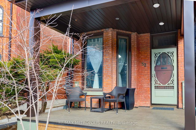 52 Fern Avenue