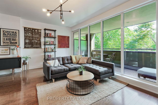 303 - 25 Ritchie Avenue