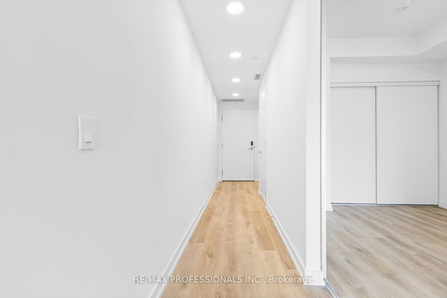 219 - 6 Chartwell Road