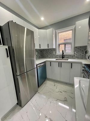 upper - 1250 Bloor Street