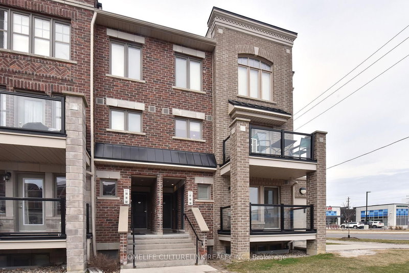 89 - 100 Parrotta Dr, Toronto, M9M 0B5 | Image 2