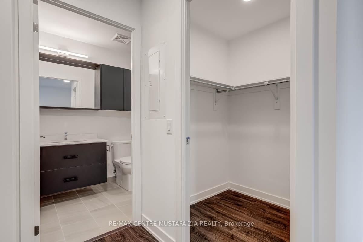 5105 Hurontario Street, Unit 532 - Photo 18