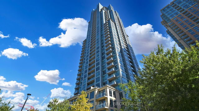 1107 - 15 Viking Lane