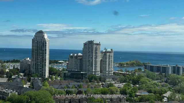 2007 - 251 Manitoba Street