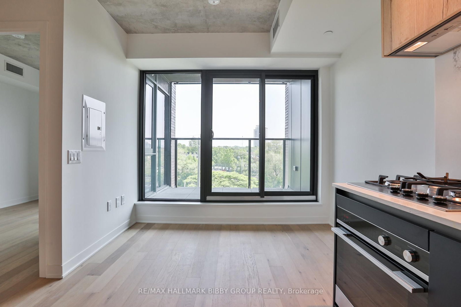 2625 Dundas Street W, Unit 507 - Photo 6