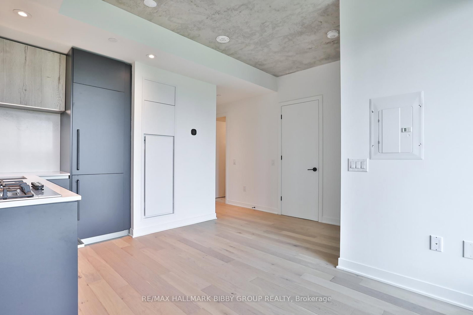 2625 Dundas Street W, Unit 507 - Photo 9