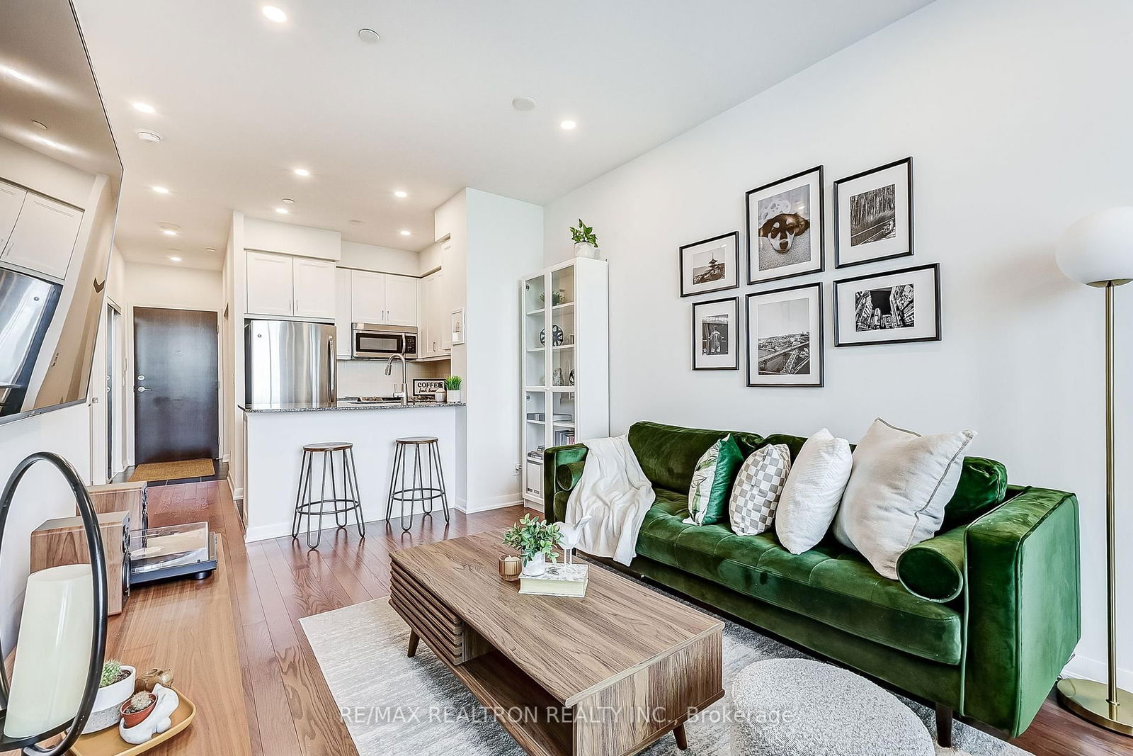 Condo for sale at 315-215 Sherway Gardens Road, Toronto, Islington-City Centre West, M9C 0A4 - MLS: W12224483