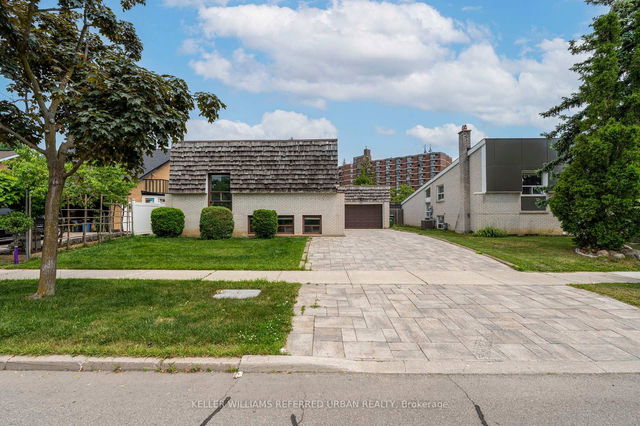 52 Masseygrove Crescent