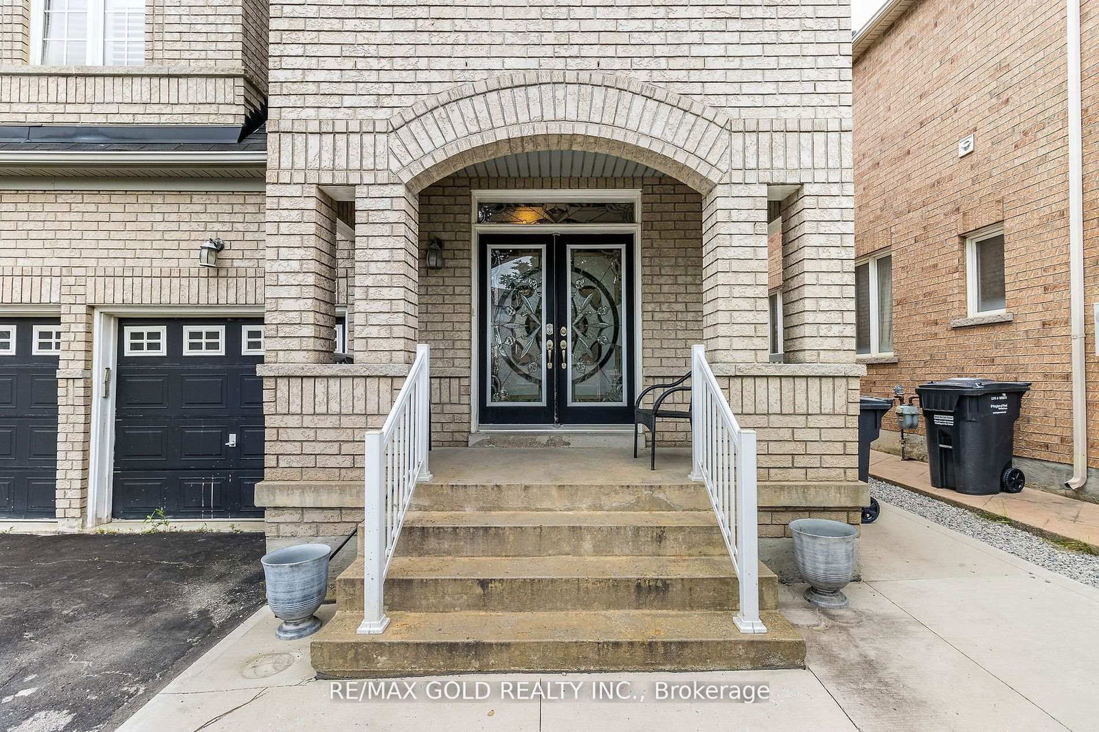 Detached House for sale at 251 Father Tobin Road, Brampton, Ontario, L6R 0N9 - Sandringham-Wellington - MLS: W12224665