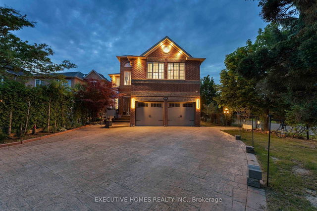 8 Shallimar Court