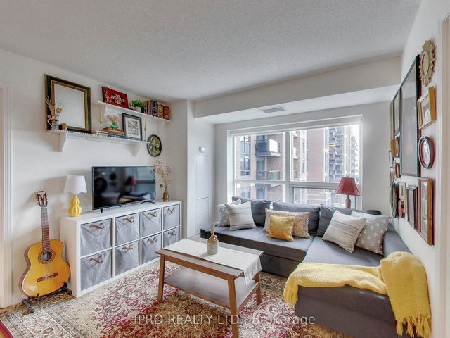 640 - 60 Heintzman Street