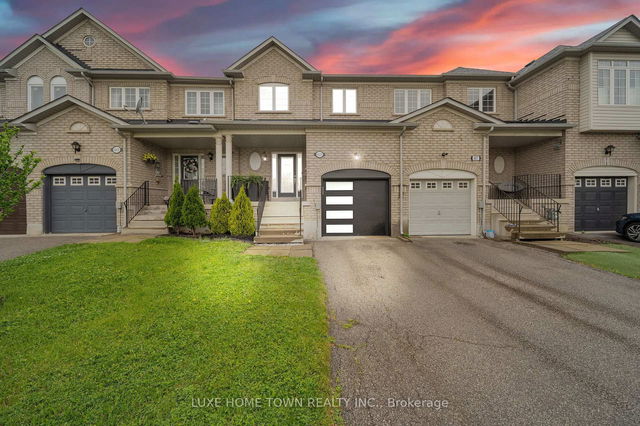 615 Willmott Crescent