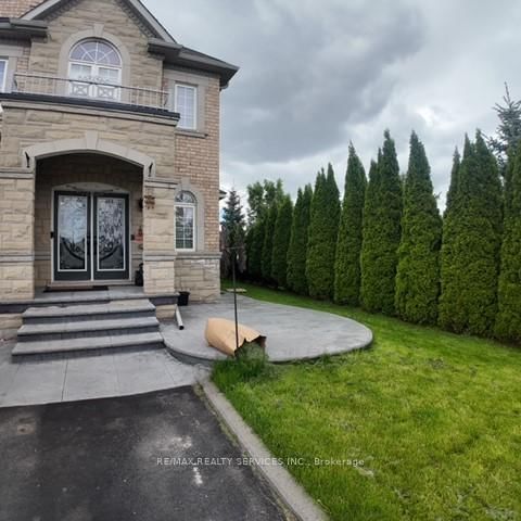 28 Lavellee Crescent