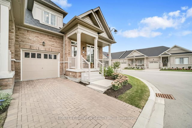 52 Bluestone Crescent