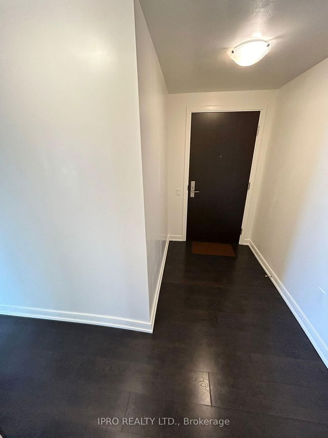 1801 - 8 Nahani Way