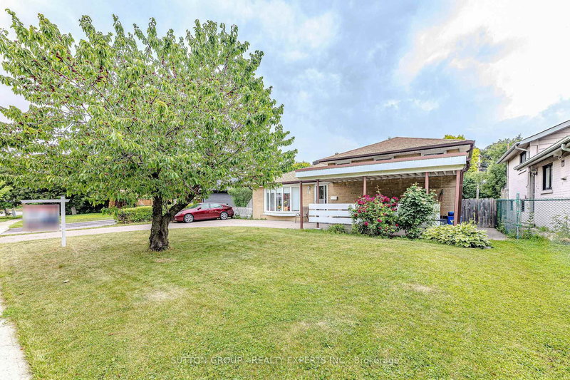 24 Vanderbrent Cres, Toronto, M9R 3W8 | Image 3