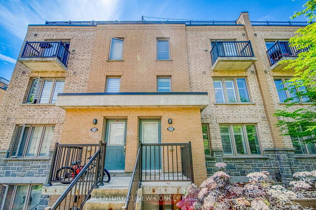 235 - 11 Foundry Avenue