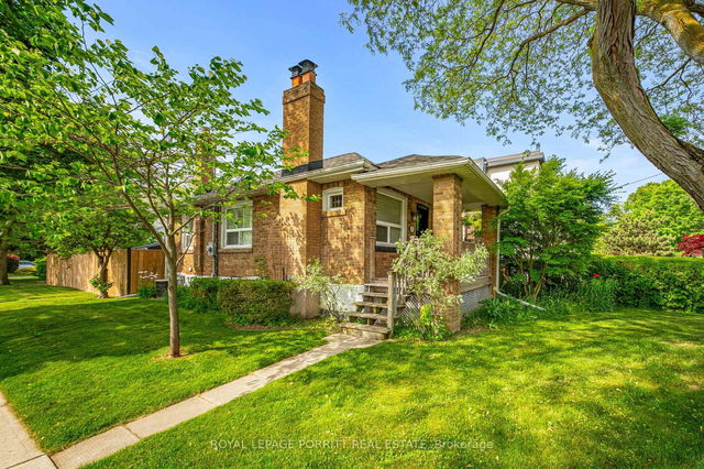 25 Ash Crescent