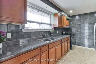 14 Midden Cres, Toronto - Willowridge-Martingrove-Richview image-0-3