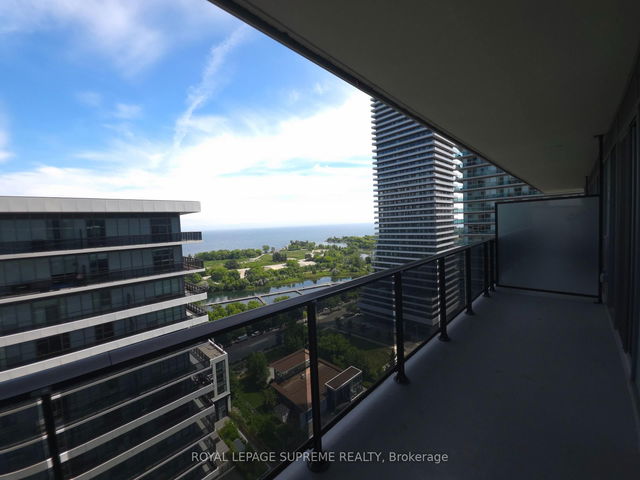 1705 - 70 Annie Craig Drive