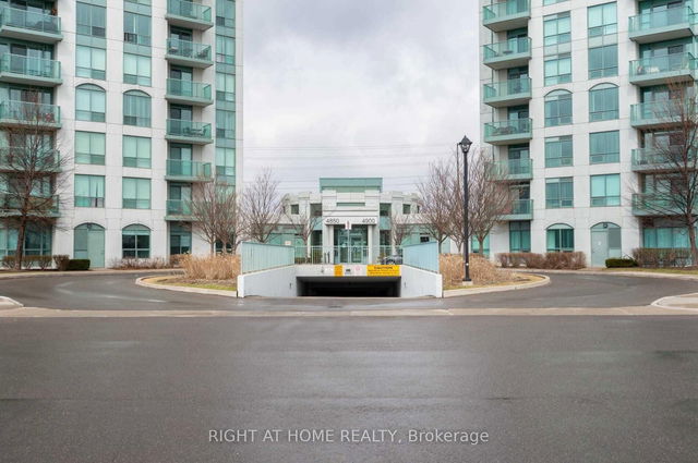 1106 - 4850 Glen Erin Drive