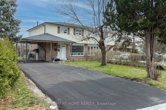 36 Flamingo Crescent