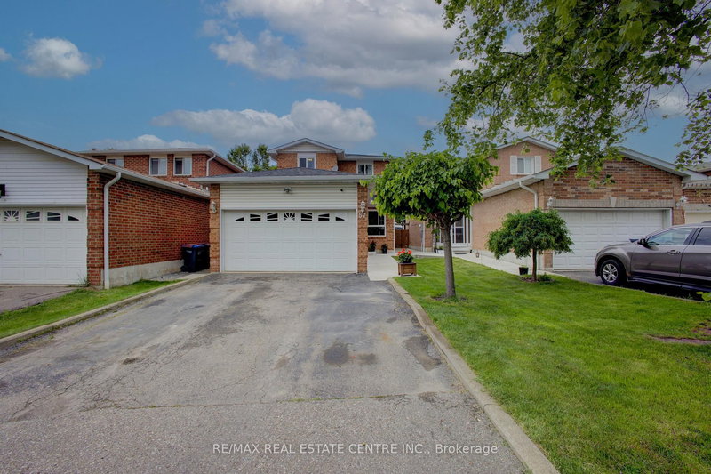 57 Ecclestone Dr, Brampton, L6X 3N2 | Image 3