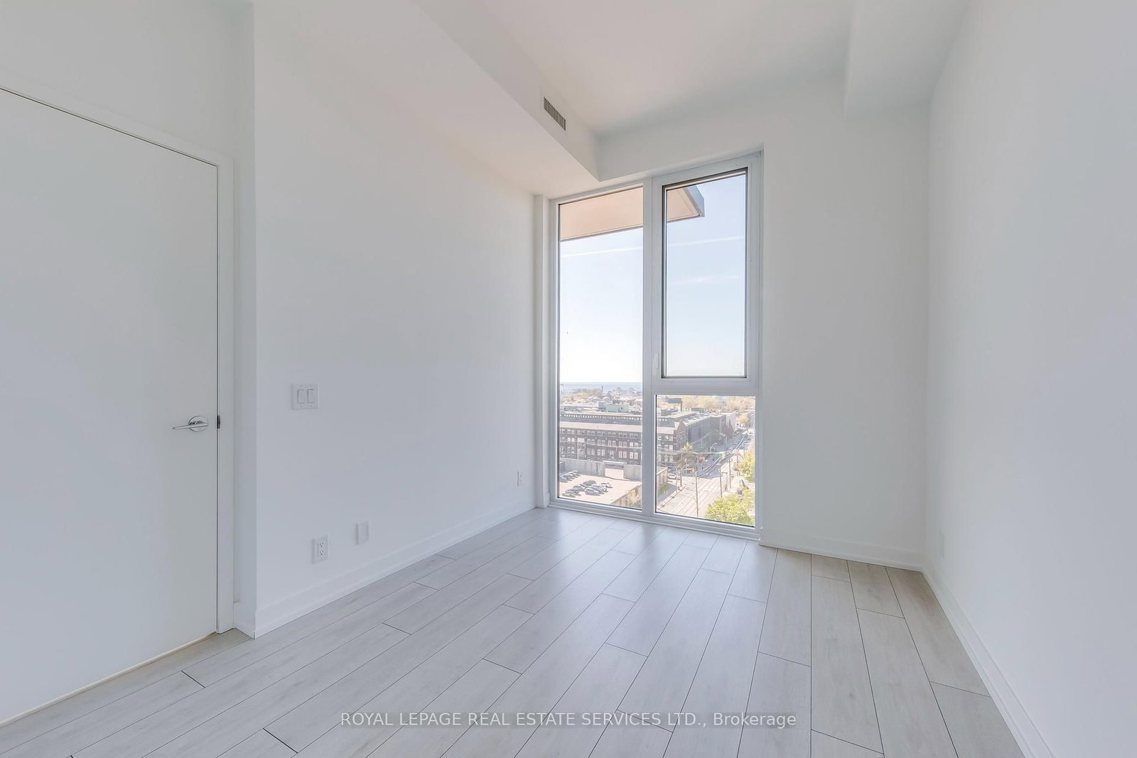 270 Dufferin Street, Unit 1004 - Photo 19