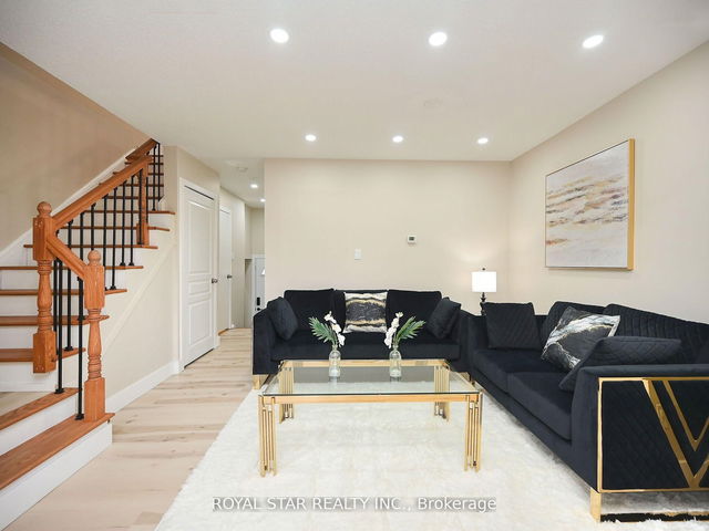 139 - 400 Mississauga Valley Boulevard