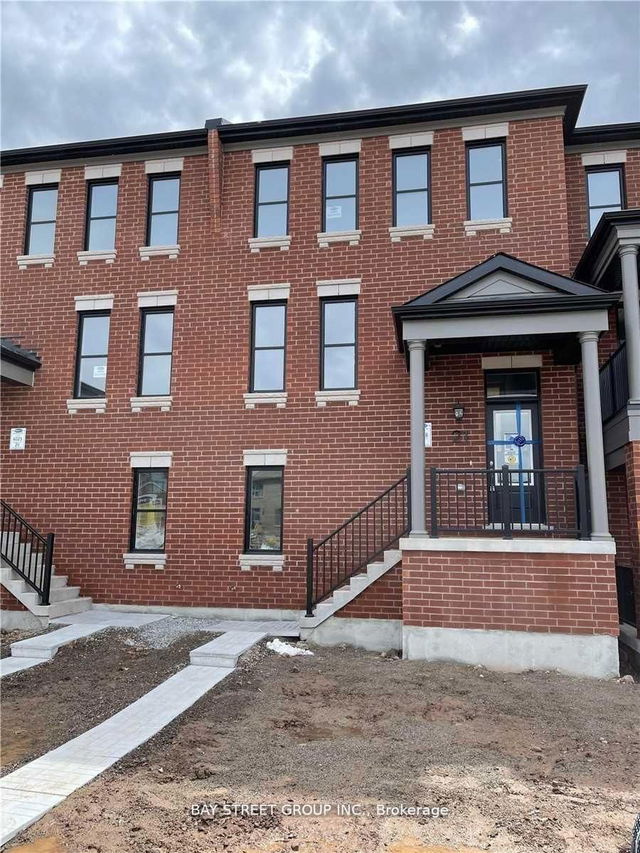 21 - 980 Logan Drive