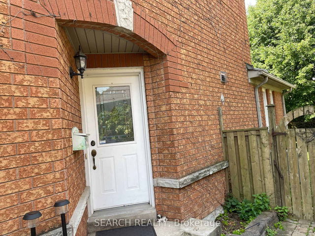 2962 Glover Lane