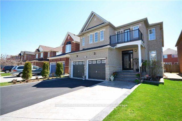 3036 Hawktail Crescent