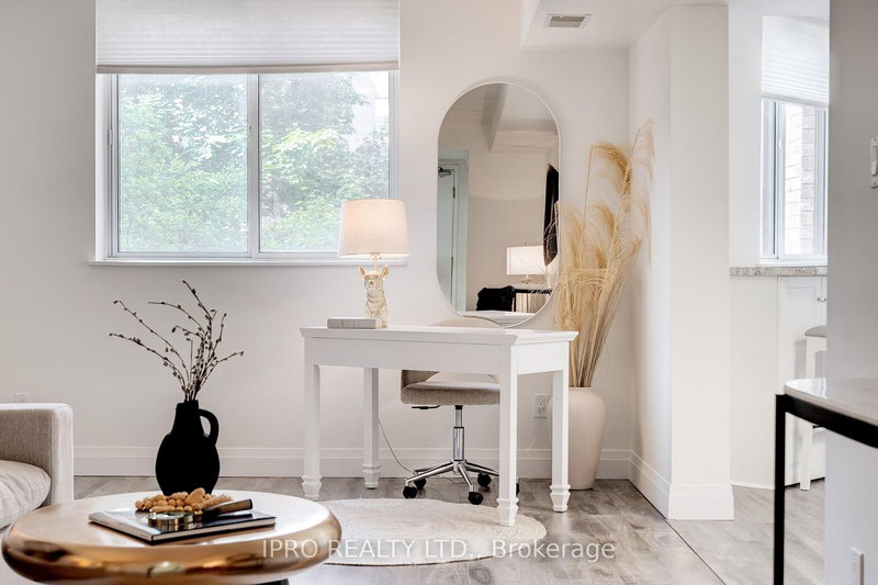 211 - 3499 Upper Middle Rd, Burlington, L7M 4M7 | Image 3