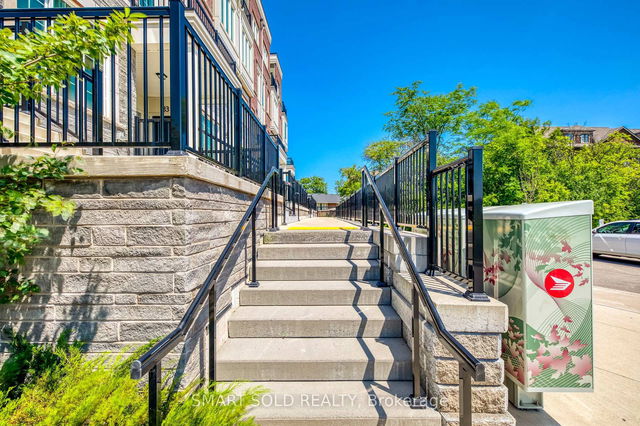 36 - 2199 Lillykin St S Street