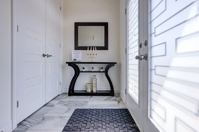 708 Kennedy Circ, Milton - Beaty image-0-2