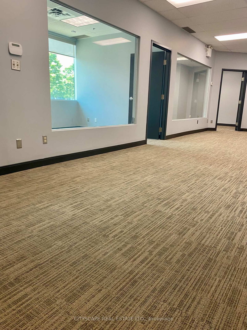 Unit 2 - 7075 Edwards Blvd, Mississauga, L5S 1Z2 | Image 2