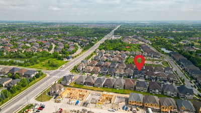 64 Burlwood Rd, Brampton - Vales of Castlemore image-0-2