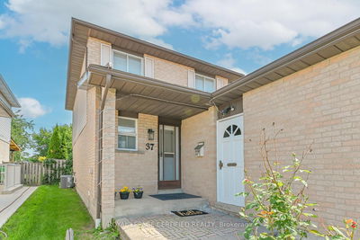 37 Newbridge Cres, Brampton - Westgate image-0-3