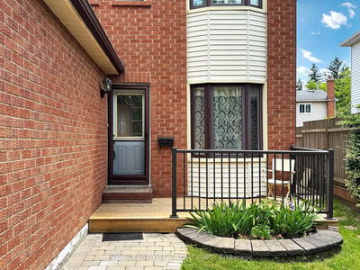 37 Oleander Cres, Brampton - Heart Lake East image-0-2